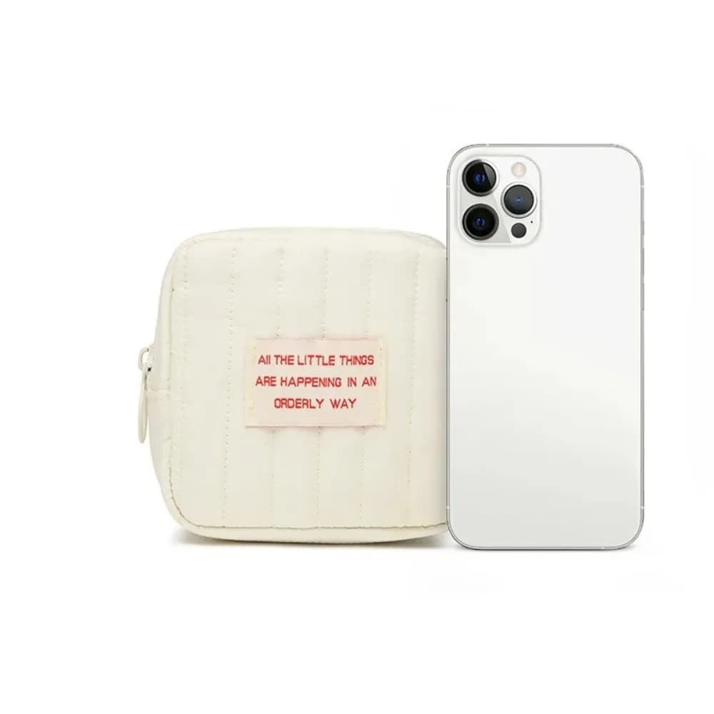New 1pcs Korean Square Small Makeup Bag Student Small Earphones Zero Wallet Girl Portable Lipstick Storage Bags