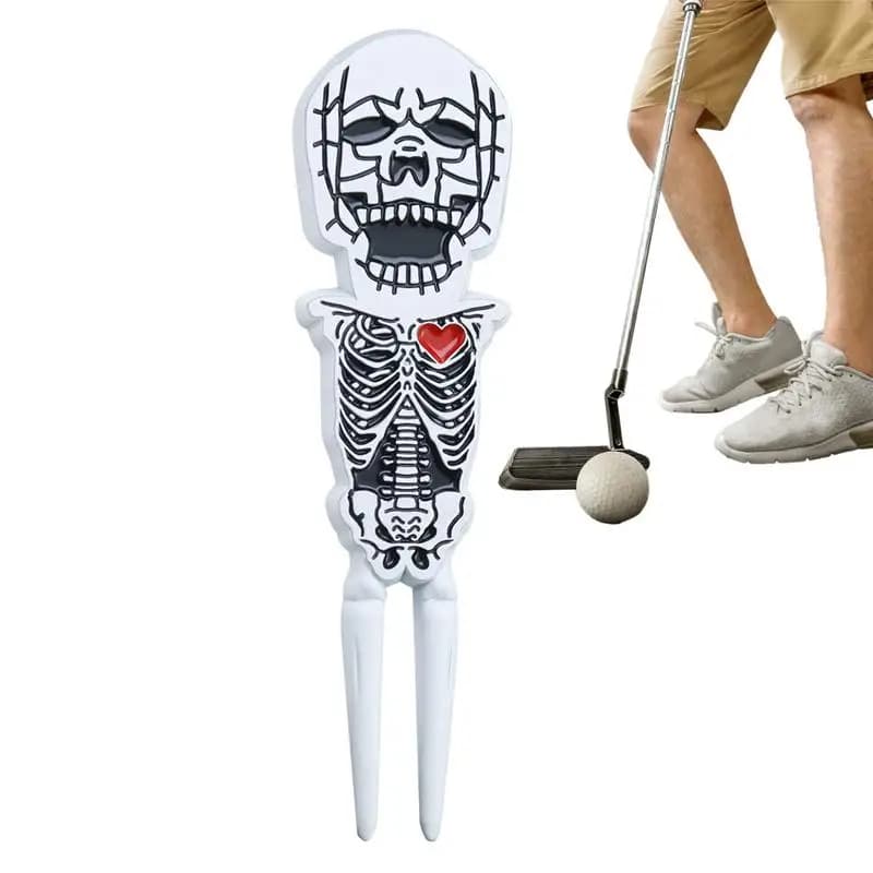 Strumento Divot da golf Strumento Divot a forma di teschio e indicatore a sfera Forchetta portatile da prato verde Accessori in lega di zinco Forniture da golf per uomo