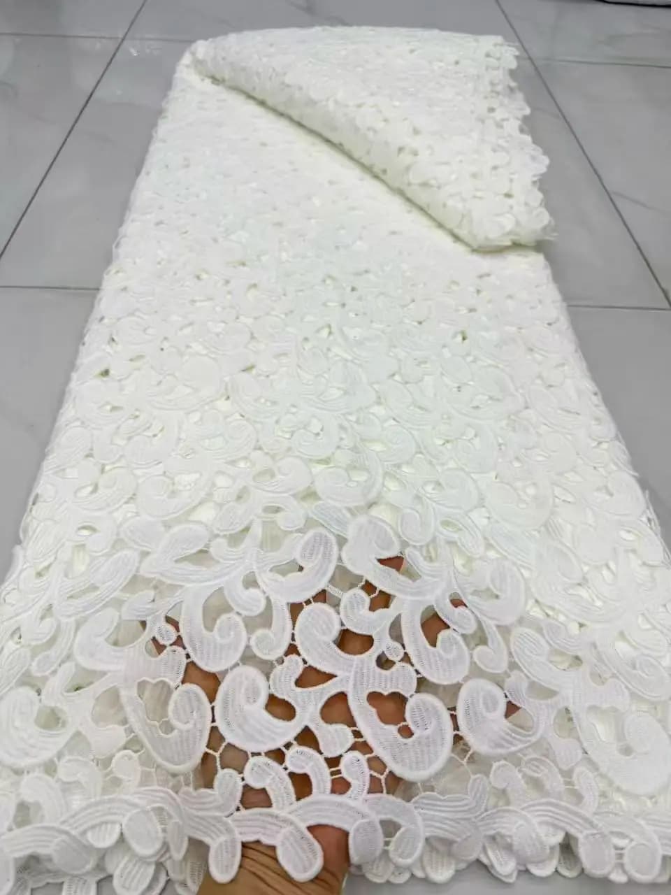 2026 High Quality African Nigerian Embroidery Tulle Cotton Lace Fabric Wedding Party Golden Dress Damask Sequins 5Yards DP0535