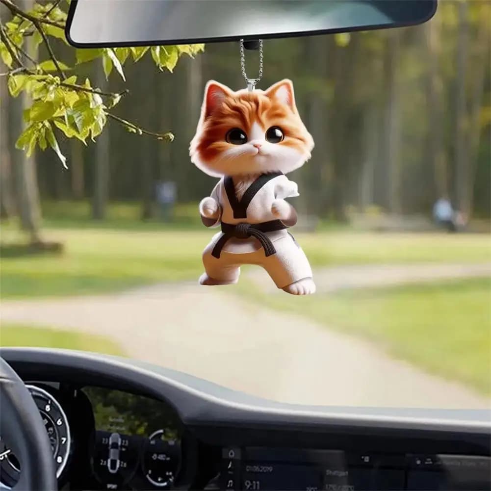 Ornamento per gatti a lunga durata cartone animato Kung Fu gatto ornamento acrilico per albero di natale specchietto retrovisore per auto carino appeso per la casa