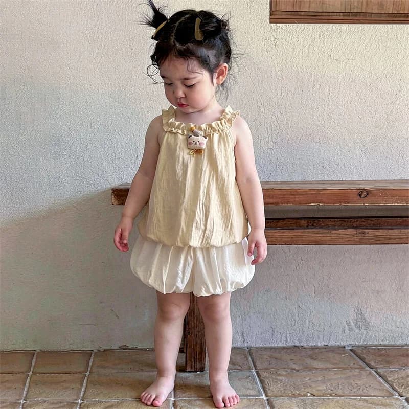 Set Estivo Super Carino per Bambina, Pantaloncini con Spalline Sottili, Abbigliamento Estivo per Bambina, Stile Principessa