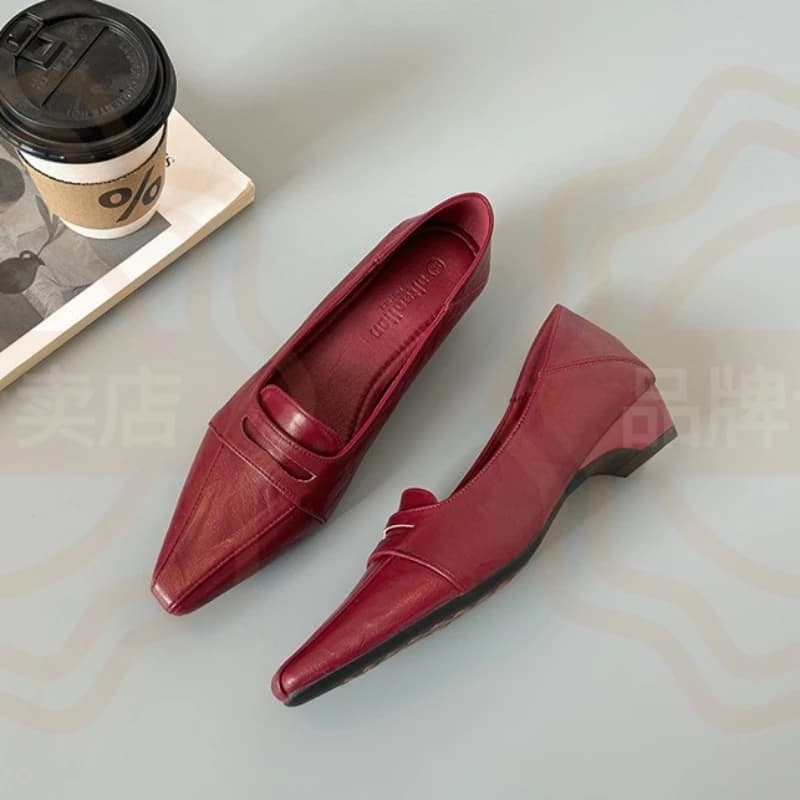 2026 New Arrival Women's Shoes Classic Pointed Toe Loafers for Woman Exquisite Britain Casual Shoes Designer Shoes Zapatos Mujer