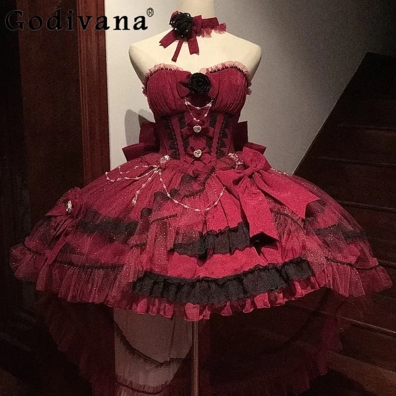 Abito rosso Lolita senza spalline Primavera ed estate Nuova ragazza dolce da donna a vita alta elegante con abiti corti da festa per le donne