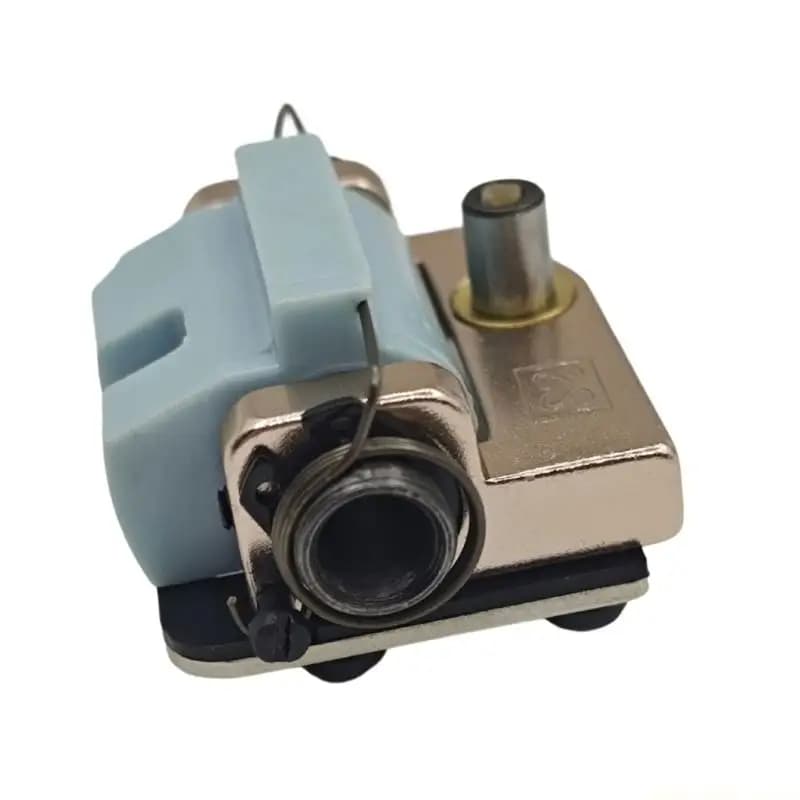 QX2E Needle Bar Slider With Sturdy Black Rubber For Embroidery Machines