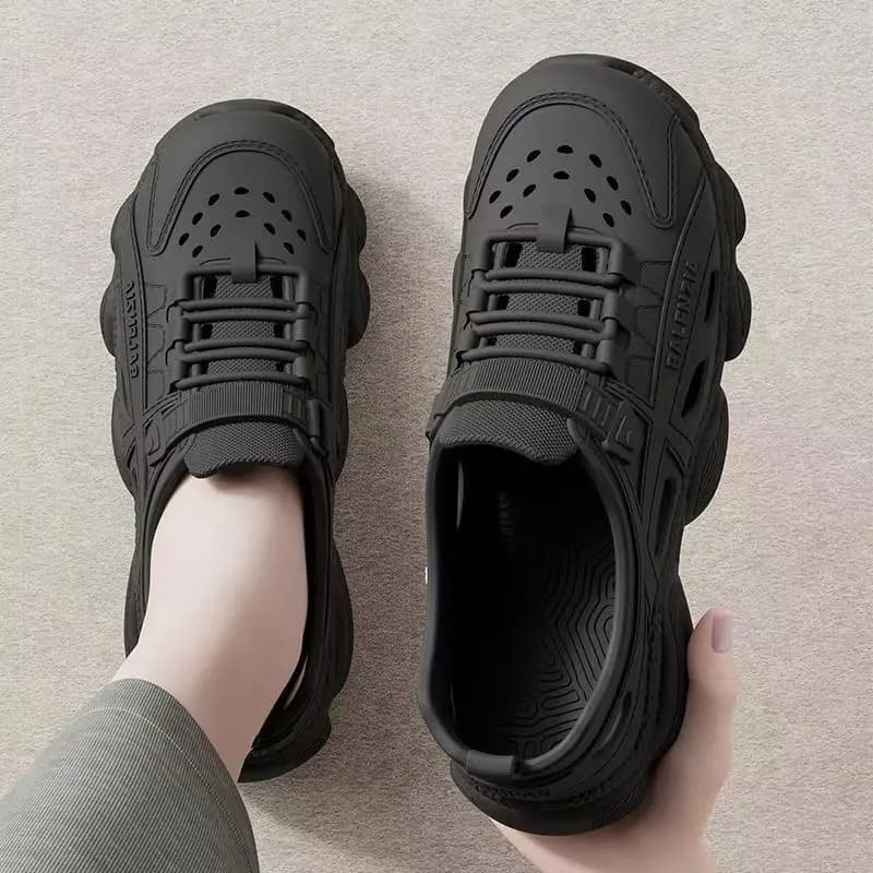 Super Cool Beach Sandals Comfortable Thick EVA Soles Antislip Outdoor Slippers Fashion Slides Street Normal Style Shoes