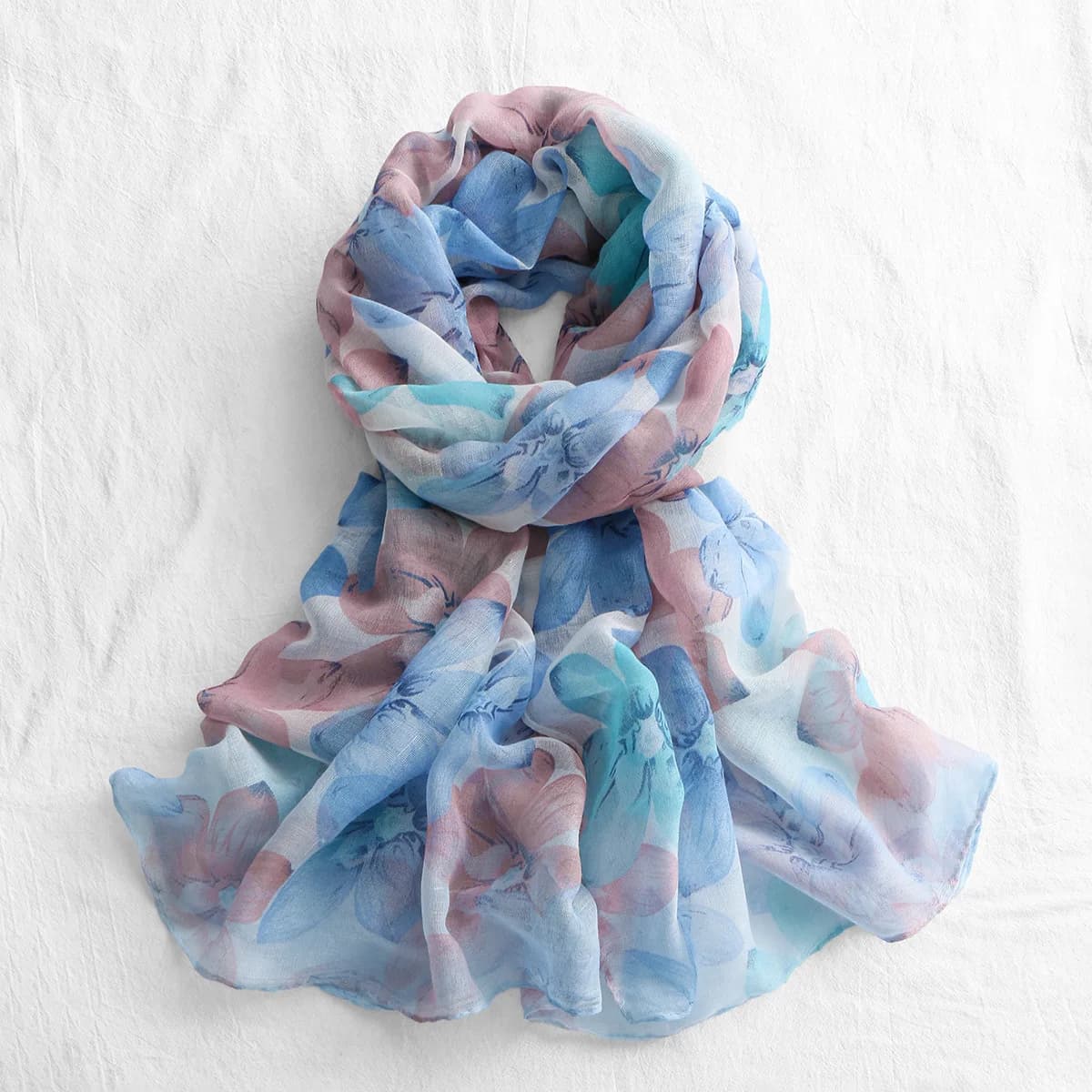 Light Scarf Soft Versatile Trendy Spring Summer 2026, Fresh and Sweet Floral Style, Fashion Scarf