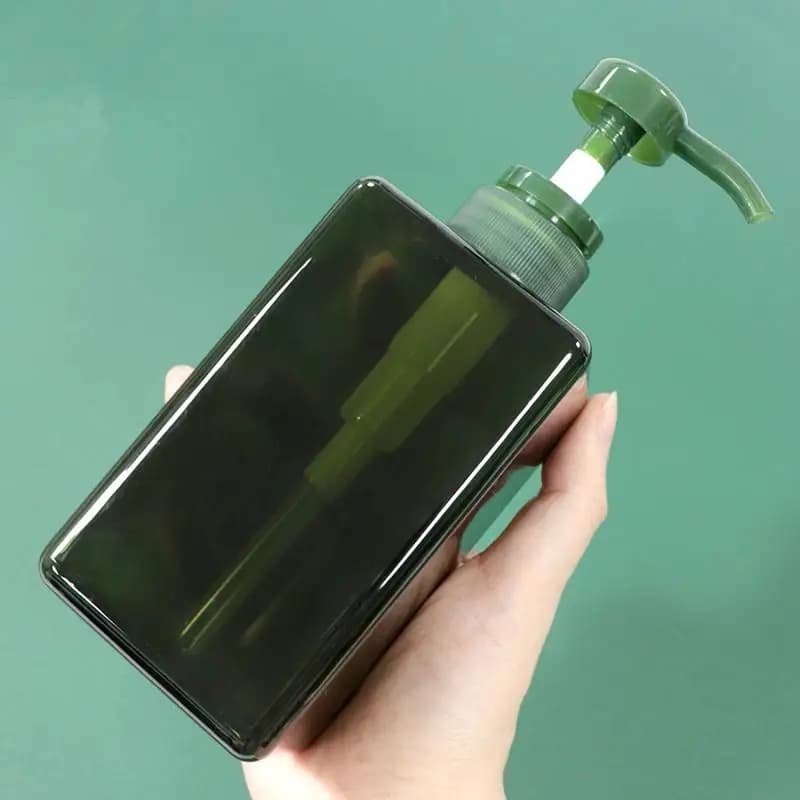Dispenser di Sapone Quadrato da Bagno 100-650ml, Ricaricabile, Porta Shampoo e Gel Doccia, Dispenser Portatile, Flacone Vuoto con Pompa