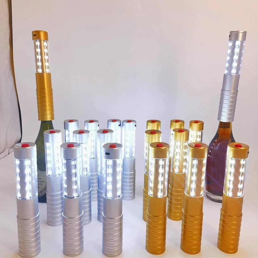 Luci Stroboscopiche Portatili a LED per Bottiglie di Champagne, Luci per Servizio Bottiglie per Club, Bar, Matrimoni, KTV, Decorazioni per Feste