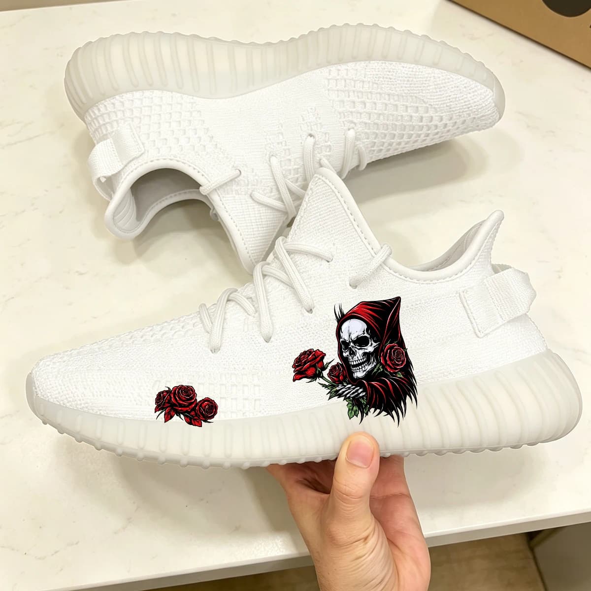 Nuove Scarpe da Basket per Uomo, Sneaker Sportive Traspiranti in Mesh, Antiscivolo e Resistenti all'Usura, per Adulti e Bambini