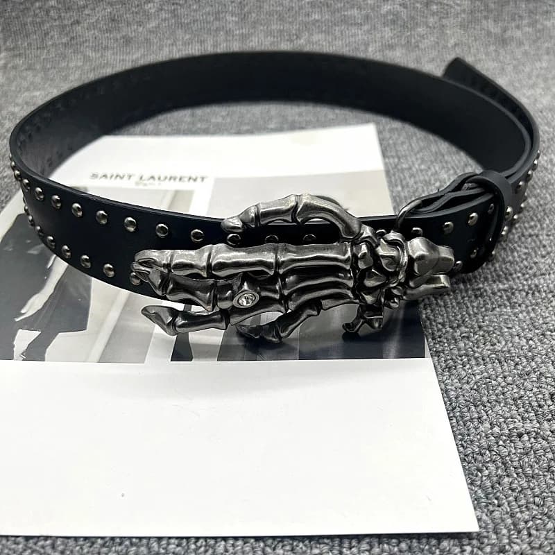 Cintura in Pelle Gotica Punk Y2K alla Moda con Teschio, Versatile, Regolabile con Chiusura a Scatto, Unisex