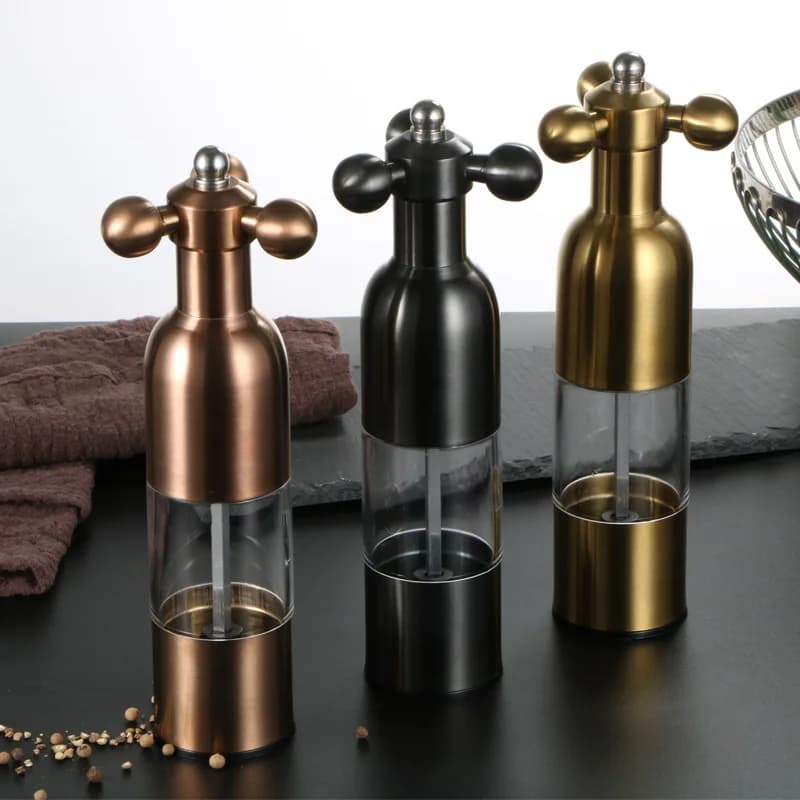 Macinapepe manuale in acciaio inossidabile 304 a forma di rubinetto Macinapepe nero Bottiglia di condimento Macina sale in ceramica sicura per alimenti