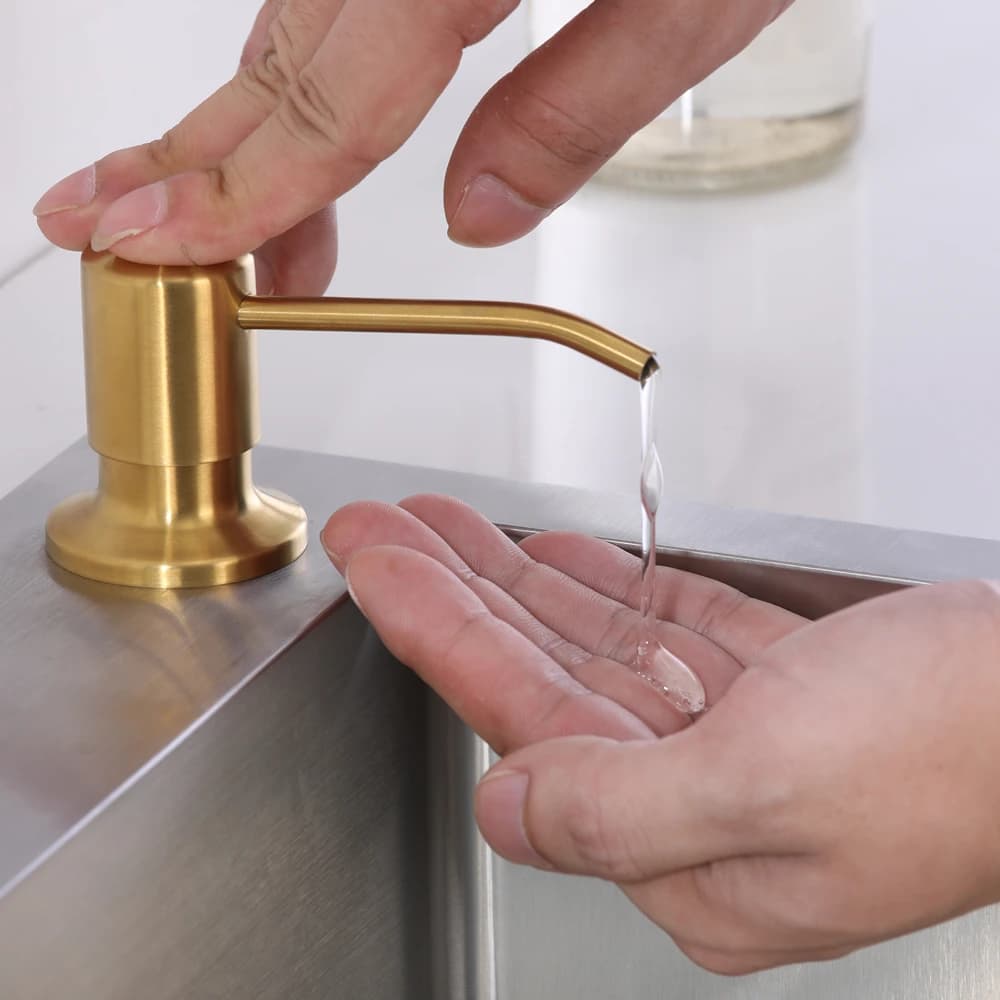 Dispenser di Sapone Dorato in Acciaio Inox Nero per Lavello Cucina, Bottiglia Dispenser di Sapone Liquido, Accessori da Cucina 500ml con Pompe Integrate