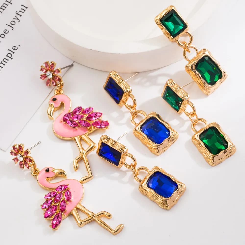 Orecchini a forma di fenicottero con diamanti colorati, raffinati e alla moda, con ago in argento s925, quadrati, multistrato, eleganti e di alta gamma.
