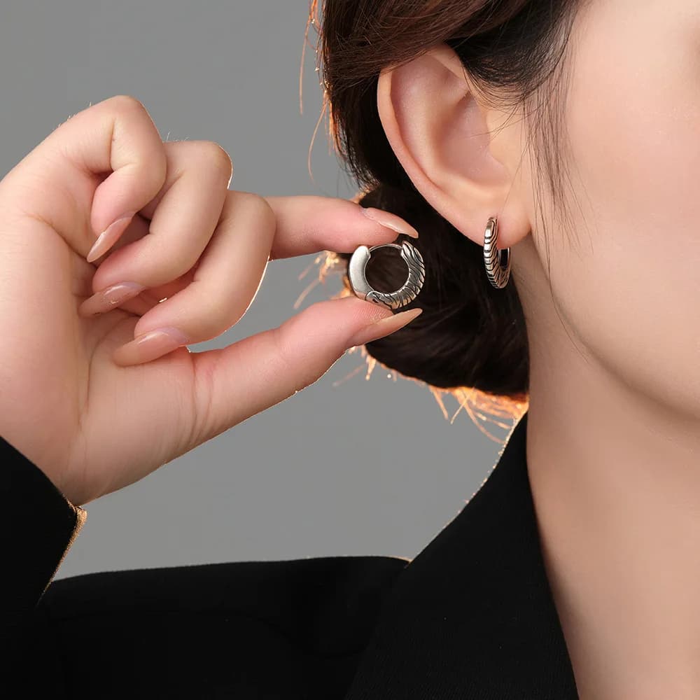 925 Sterling Silver Vintage Zebra Tiger Pattern Round Hoop Earring Huggies Personality Ear Buckle For Women Fine Jewelry Gift