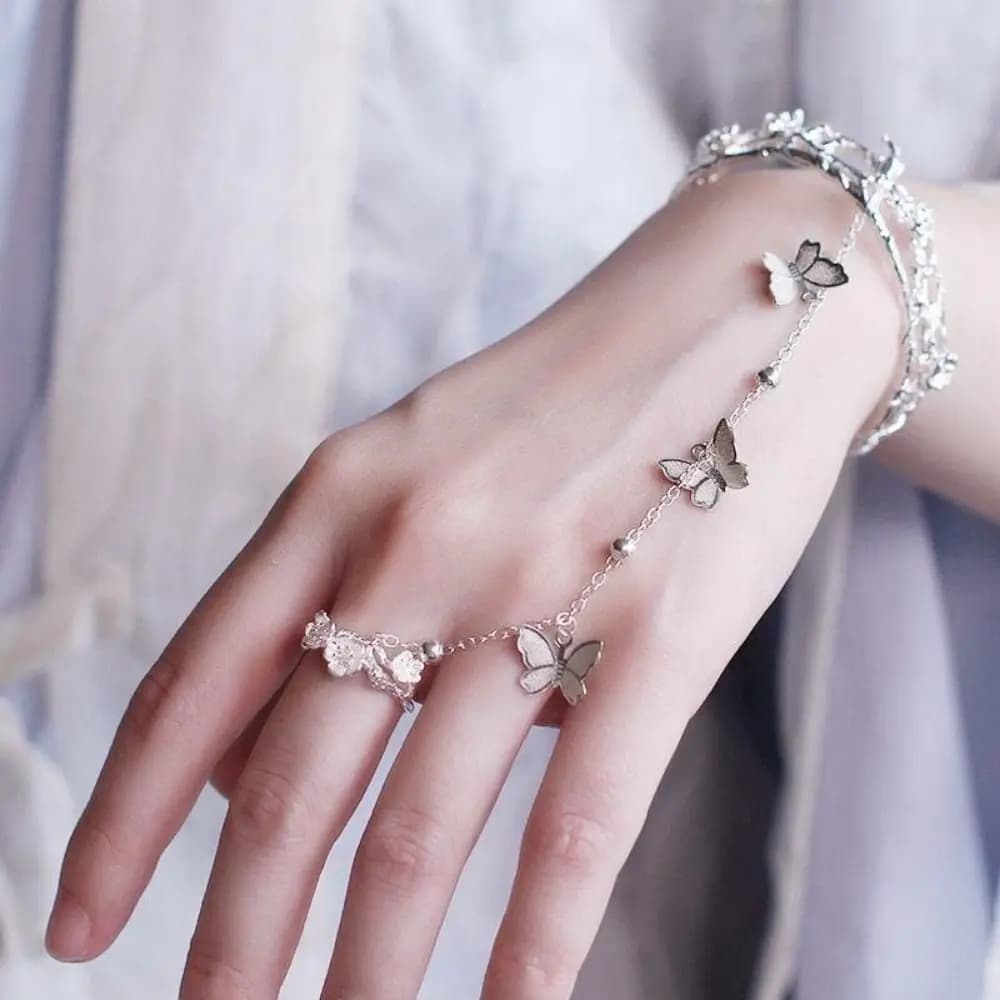 Rhinestone Zircon Butterfly Hand Chain Shiny Silver/Gold Finger Ring Bracelet Hand Adornment Hand Jewelry Women's Jewelry
