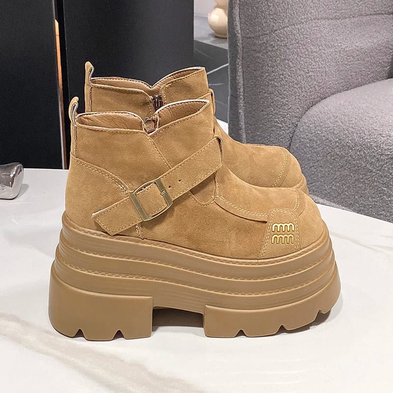 Stivaletti da donna Tacchi alti Scarpe con plateau Donna Stivali invernali Abito firmato Donna Snow Botas 2025 Tendenza Nuovo Zapatos Donna