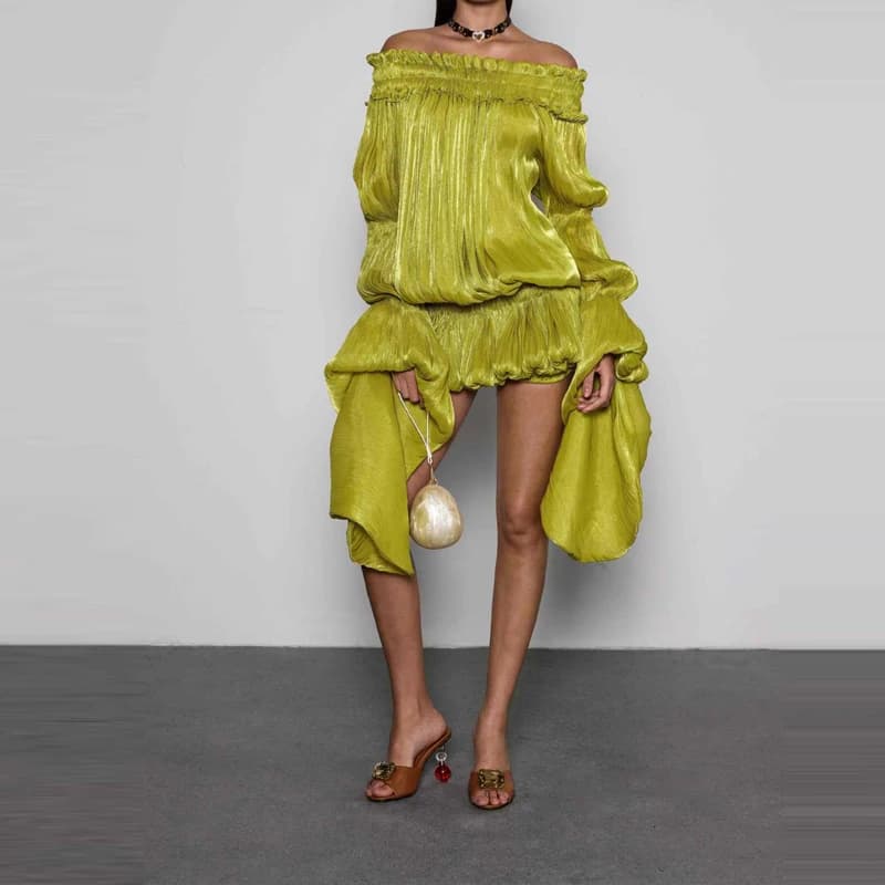 Sexy Off Shoulder Long Sleeved Top + Shorts Two Piece Set Elegant Temperament Host Outfit Spring Green Fluffy Women's Party Suit