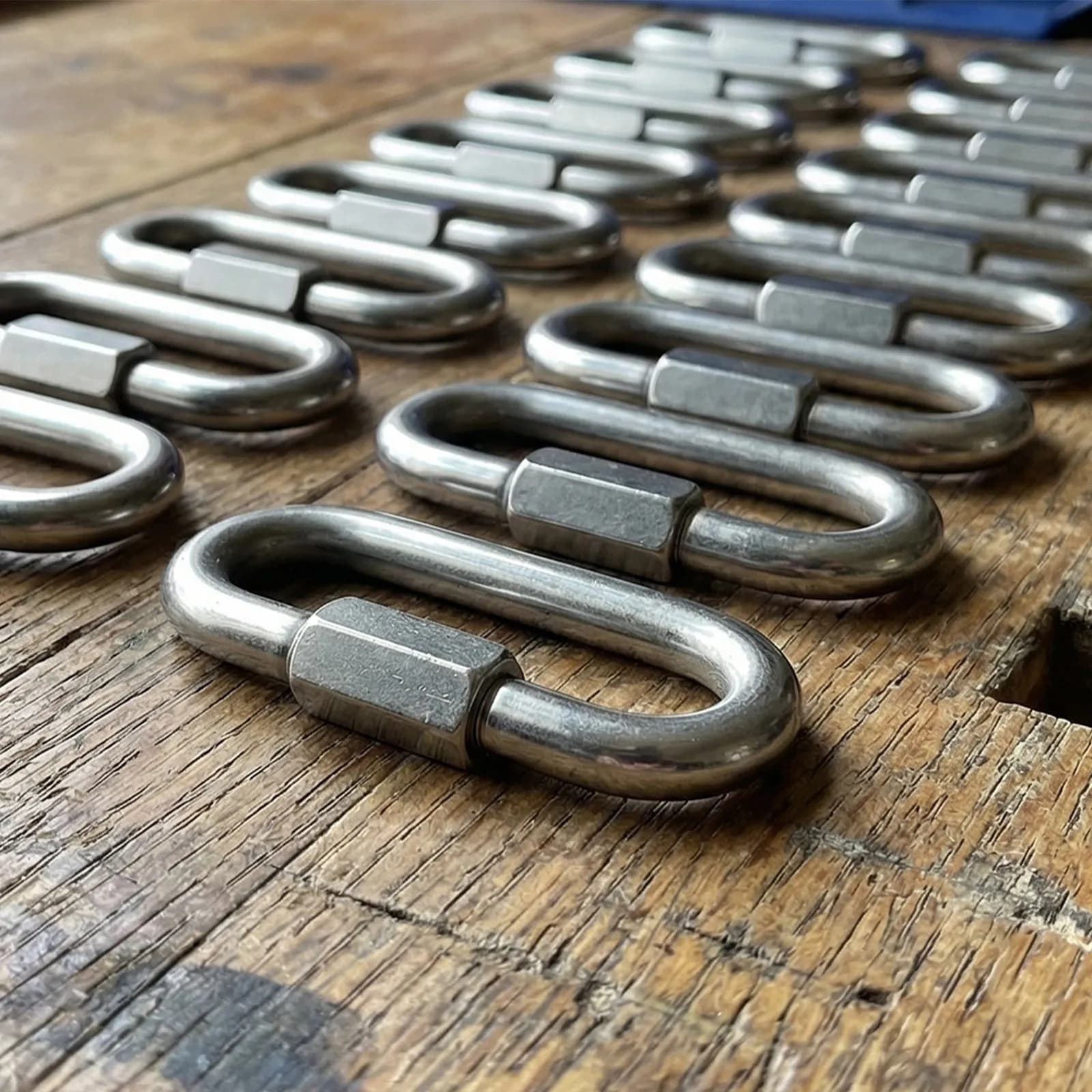 20Pcs Chain Quick Link Heavy Duty Lock Buckle Carabiner Clip for Outdoor Hardware Marine Hiking Backpack Hammock Connection
