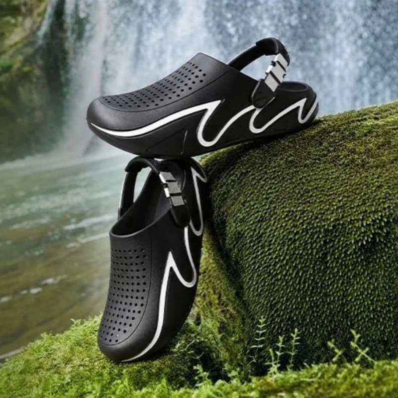 Unisex Summer EVA Clogs Outdoor Water Shoes Lightweight Breathable Sandals Thick Sole Garden Slippers Casual Shoes