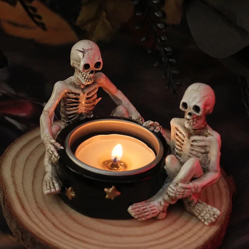 1pc Halloween Skull Candle Holder，Vintage Distressed Resin Candle Holder Ornament Party Tabletop Craft Ornament Gift