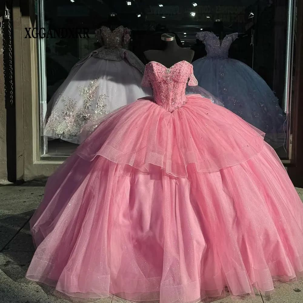 Vero rosa glitter abito da ballo di cristallo abiti stile quinceanera 2025 piega applicazioni floreali dolce 16 abito compleanno abiti da 15 anni