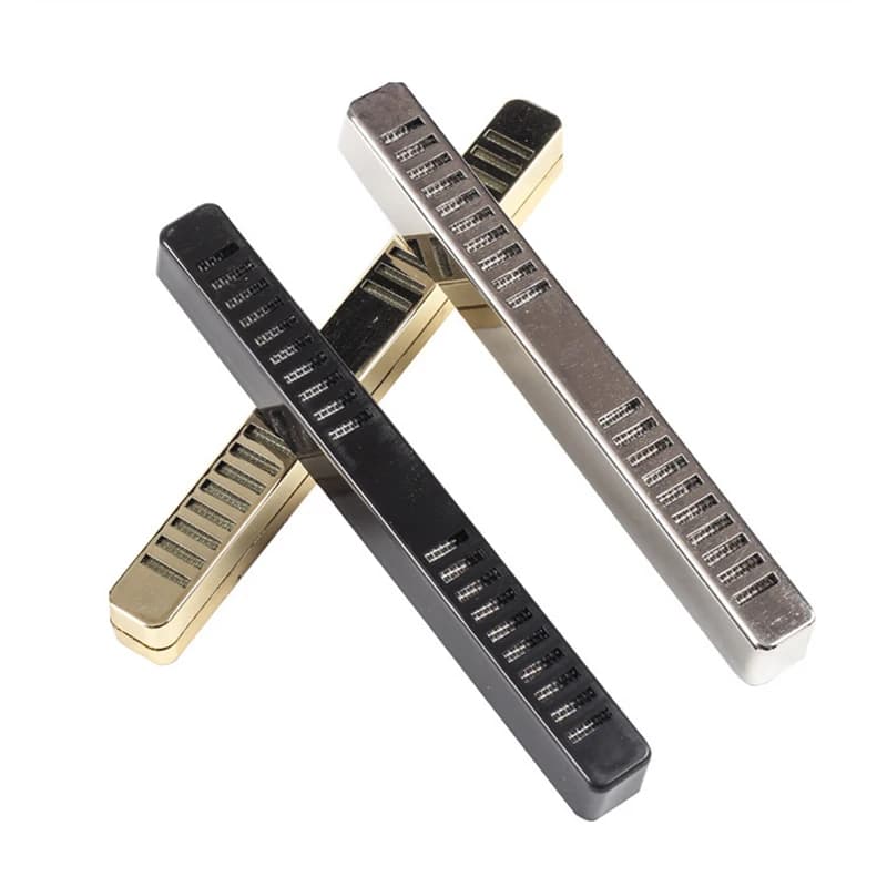 Umidificatore per sigari in plastica Accessori per sigari per umidificatore per sigari per proteggere le sigari cubani nella scatola per sigari in legno di cedro Custodia per sigari in pelle