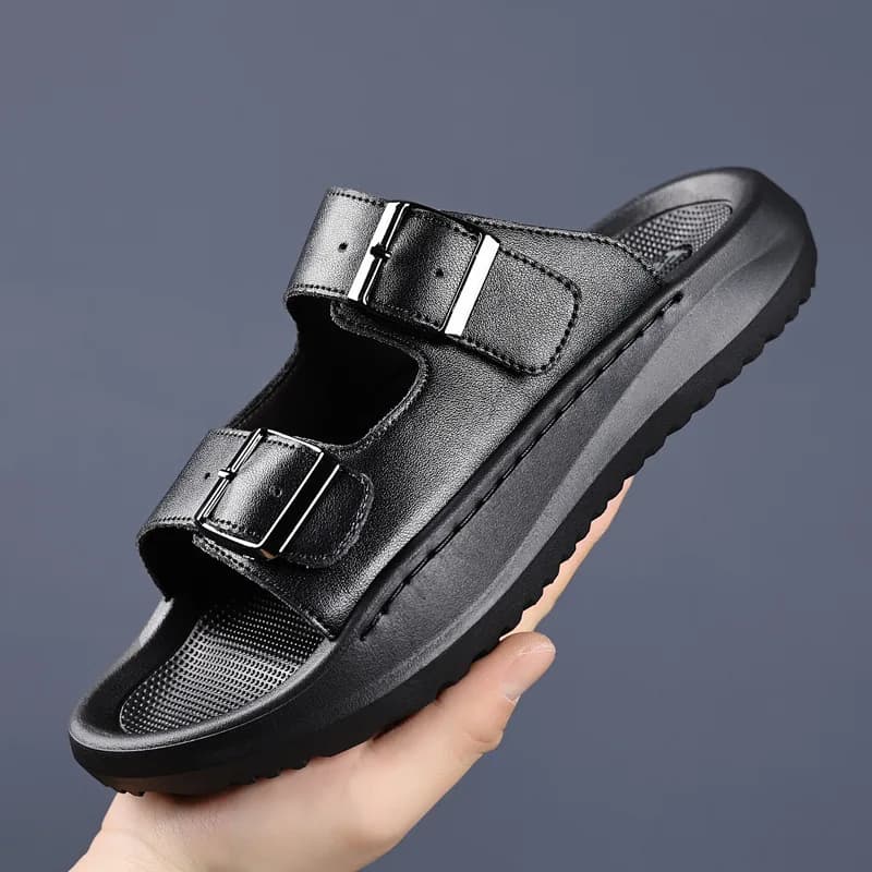 Nuove Ciabatte Estive in Pelle da Uomo, Tinta Unita con Fibbia, Scarpe da Spiaggia di Design, Ciabatte Casual alla Moda da Uomo