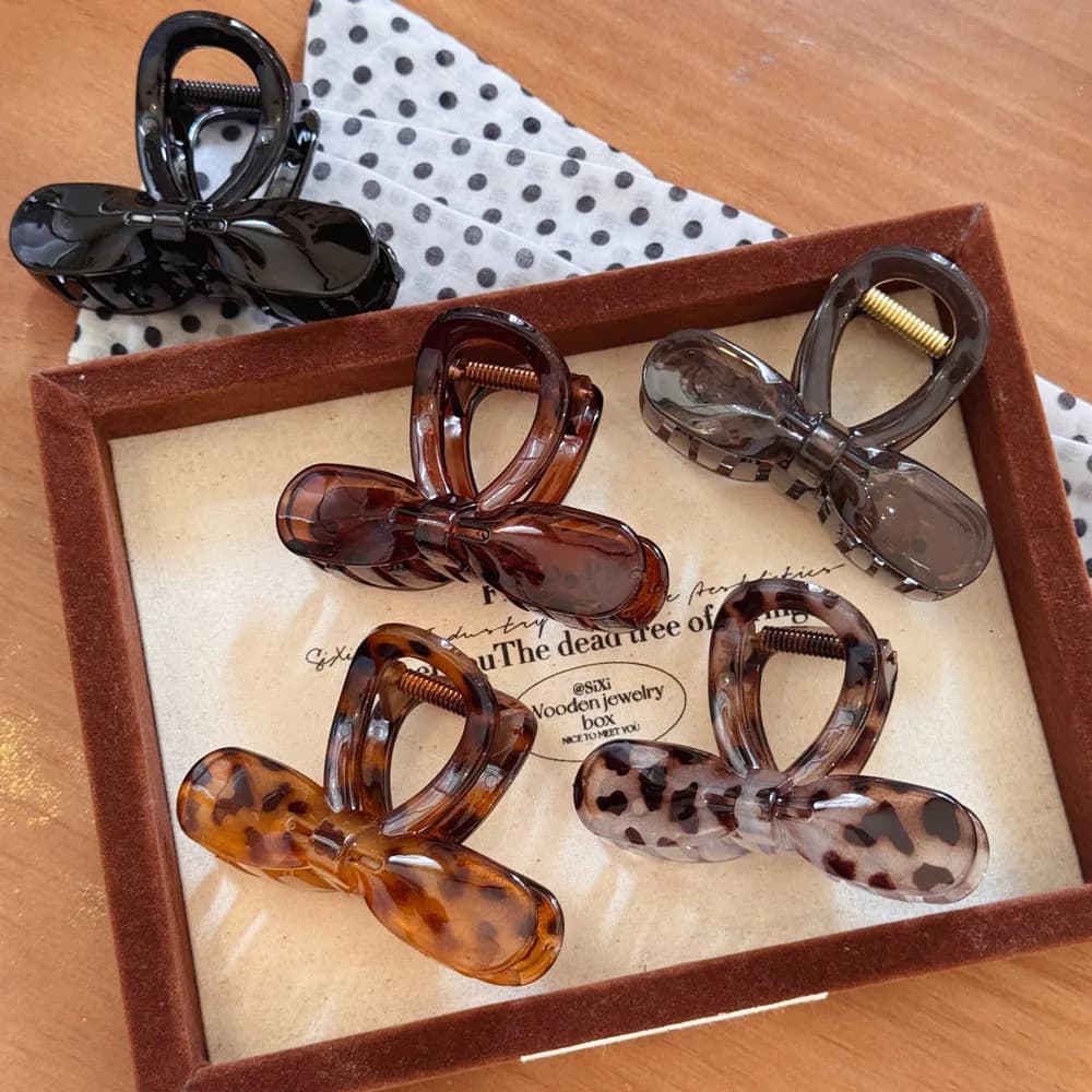 Bow Butterfly Hair Claw Clip Cute Chic Boho for Women, Trendy Lightweight Acetate Clip, Office Party Wedding Casual Evening