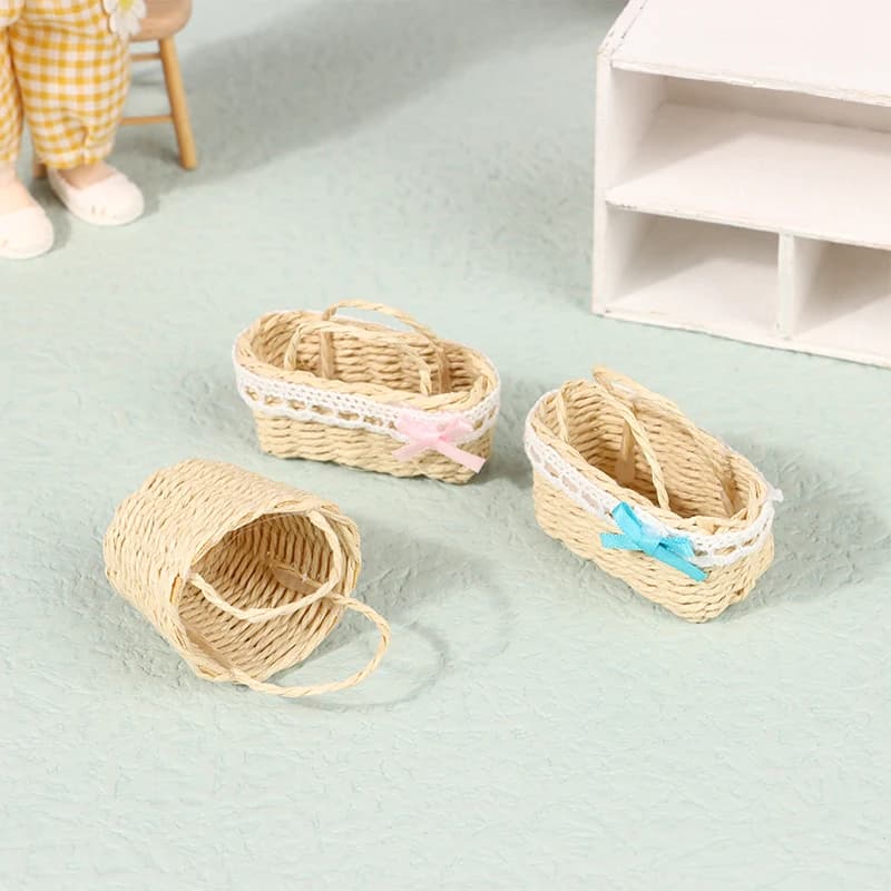 1pc Mini carino casa delle bambole cornice in rattan intrecciato a mano cibo vegetale cesto di fiori giocattoli bambole decorazione in miniatura