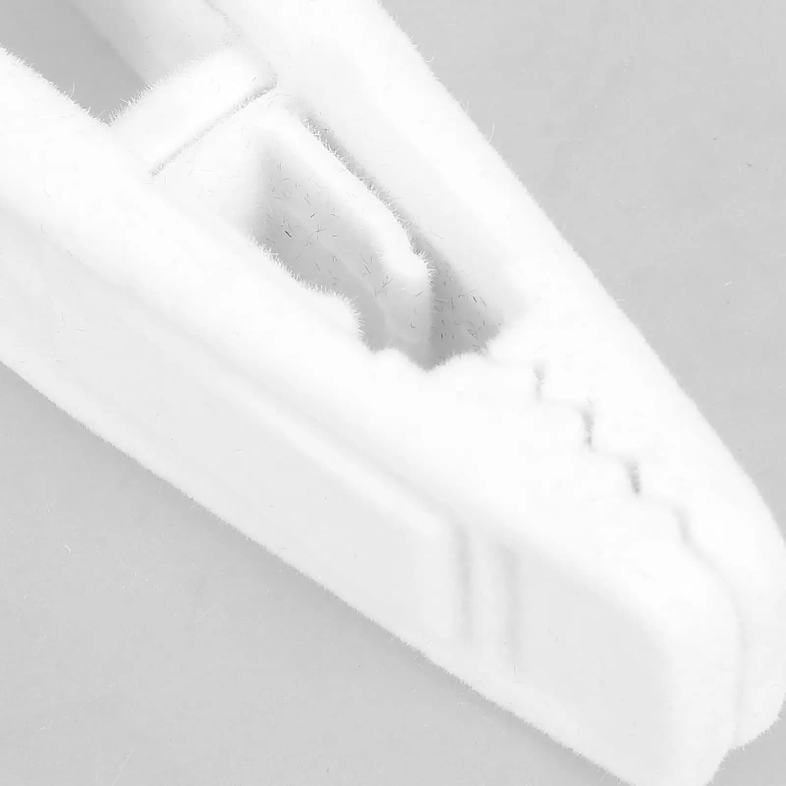 20 Pezzi Clip Appendiabiti in Velluto Morbidi Anti-Impronta per Gonne, Pantaloni, Camicie - Organizzazione Armadio e Asciugatura Lavanderia