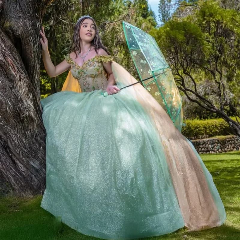 Abiti Quinceanera verde menta lucido personalizzati con spalle scoperte Tull applique in cristallo perline fiore Vestido De 15 Quinceanera