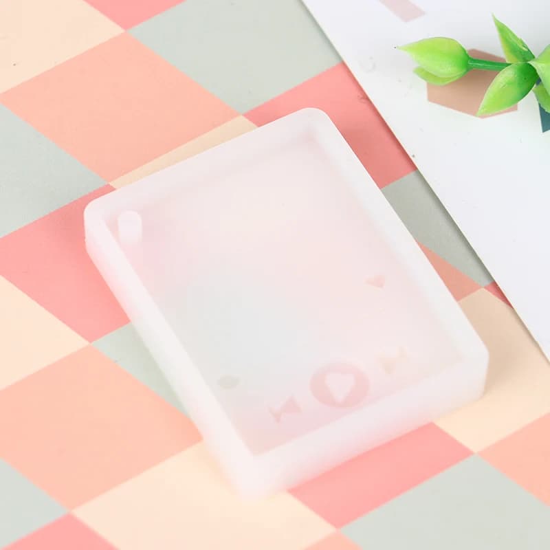 1pcs Super Glossy Epoxy Resin Player Mold Keychain Casting Silicone Mould DIY Crafts Jewelry Accessories
