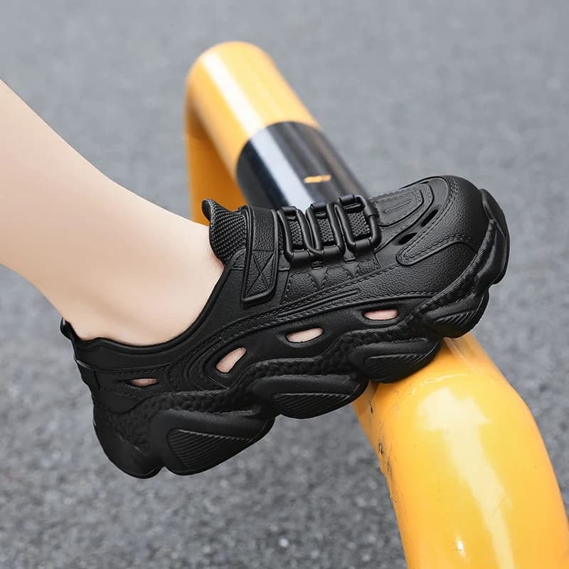 Men's Summer Outdoor Anti-Slip Wear-Resistant Driver Beach Shoes Thick Bottom Water-Proof Open-Toe Slip-On Sandals