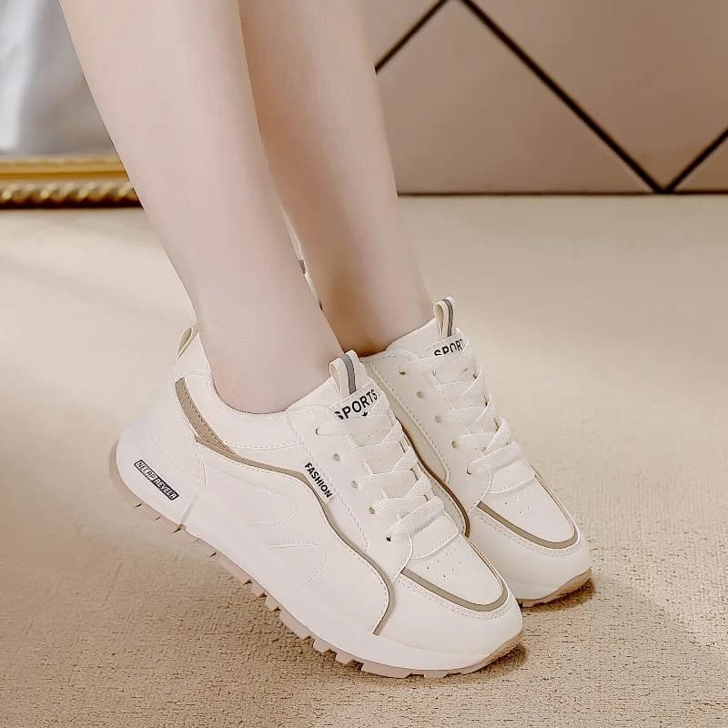 Spring Autumn New Women's Lightweight Versatile Sports Leisure Shoes with Flat Bottom Anti slip Wear resistant Features