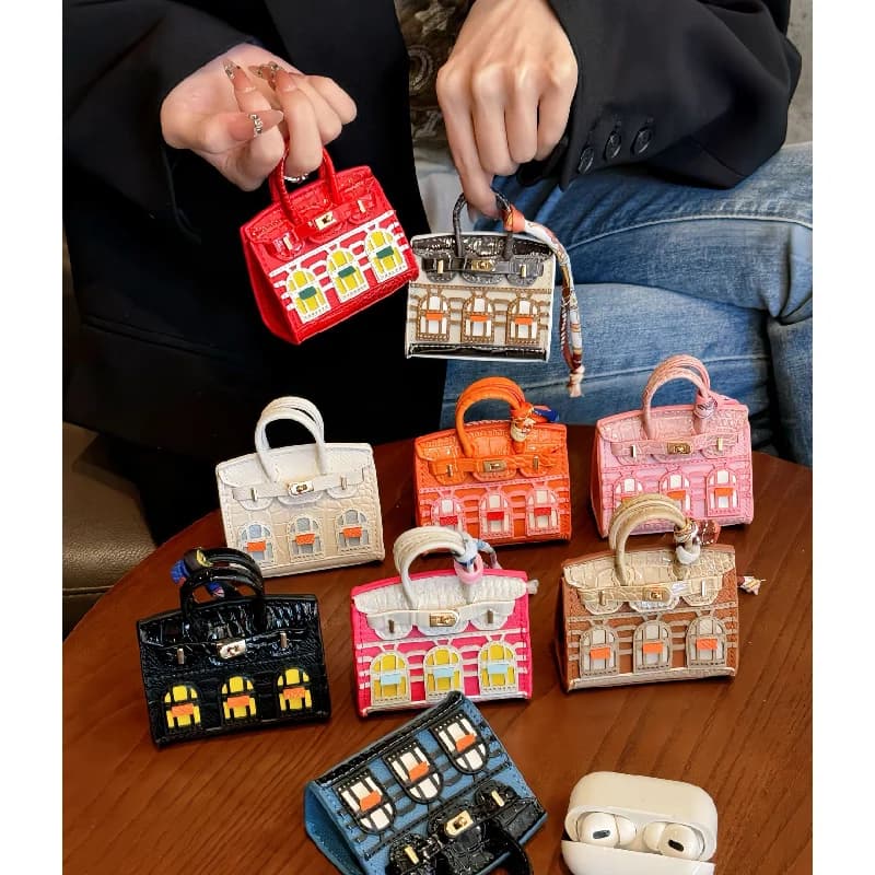 Mini BackpackHanging Creative House Headphone Bag For Airpods 4 3 Pro2 Galaxy Buds Headphone Case Holds Small items With Lanyard
