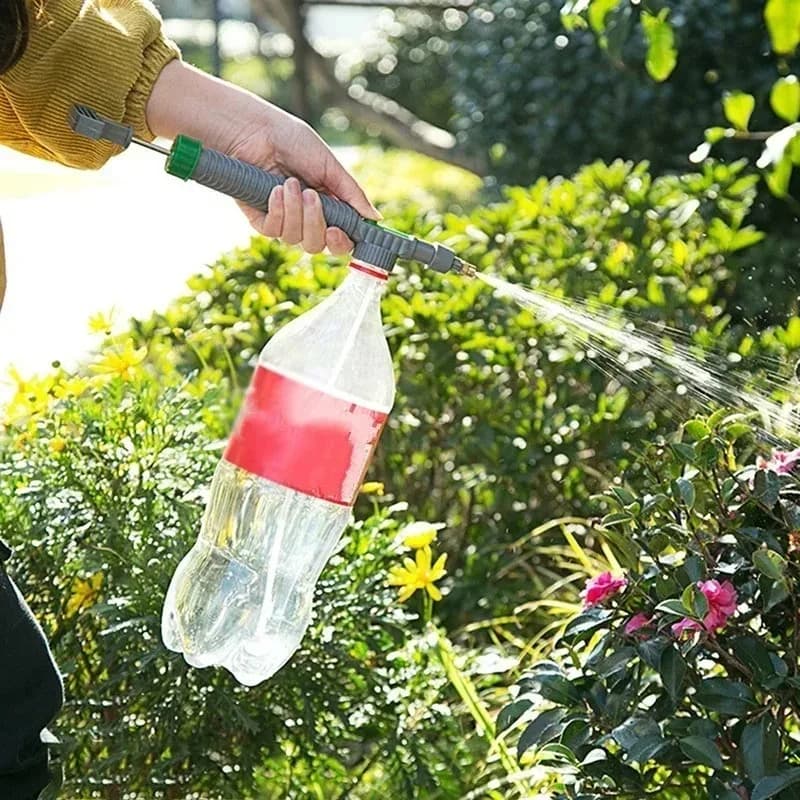 Portable Water Bottle Sprayer Ugello, Reusable Irrigation Tool for Plants Flowers Adjustable Spray Head Environmental Gardening