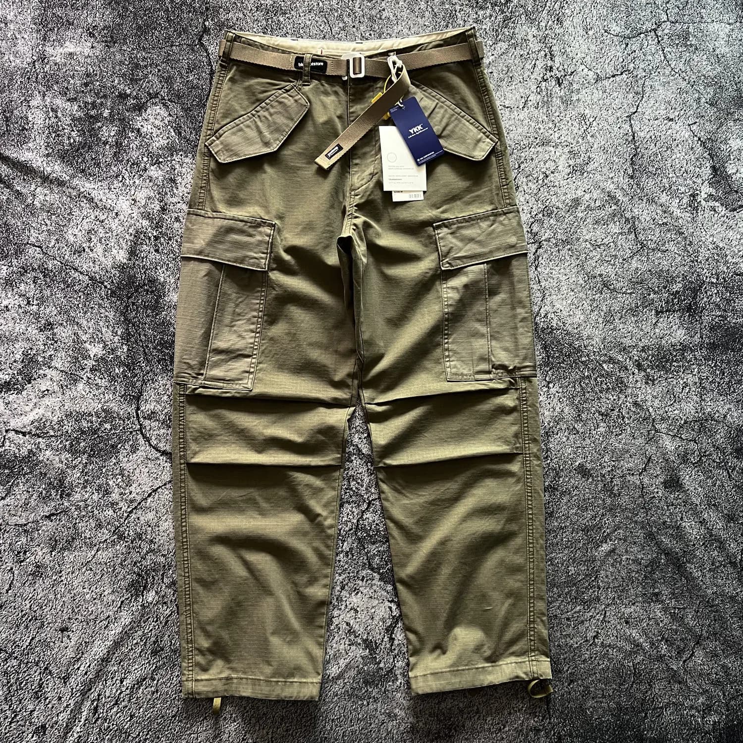 American Retro Crosshatch Pattern 100% Cotton Scratch-Resistant Multi-Pocket Belted Cargo Pants with Drawstring Adjustable Cuff