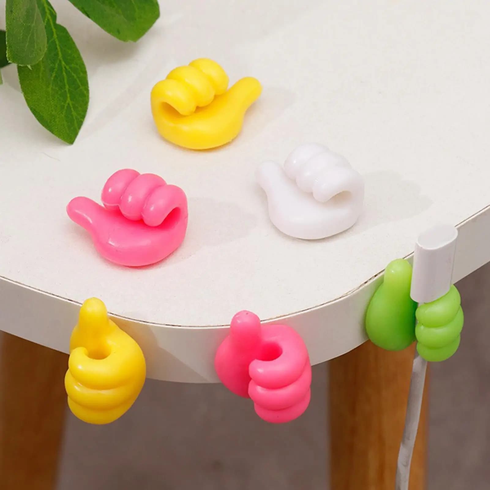 Supporto in gomma a forma di mano per occhiali, cavi, fili di alimentazione, cavi di ricarica, mini gancio autoadesivo, organizer per la conservazione, gadget, accessori per auto