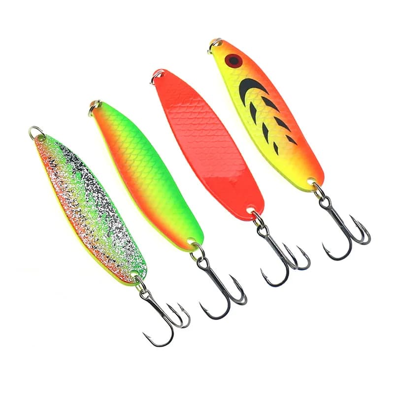 Esca da pesca cucchiai di metallo esche rigide 62mm10g amo triplo salmone Bass esca in metallo Wobblers artificiali Spinner paillettes esca da jigging