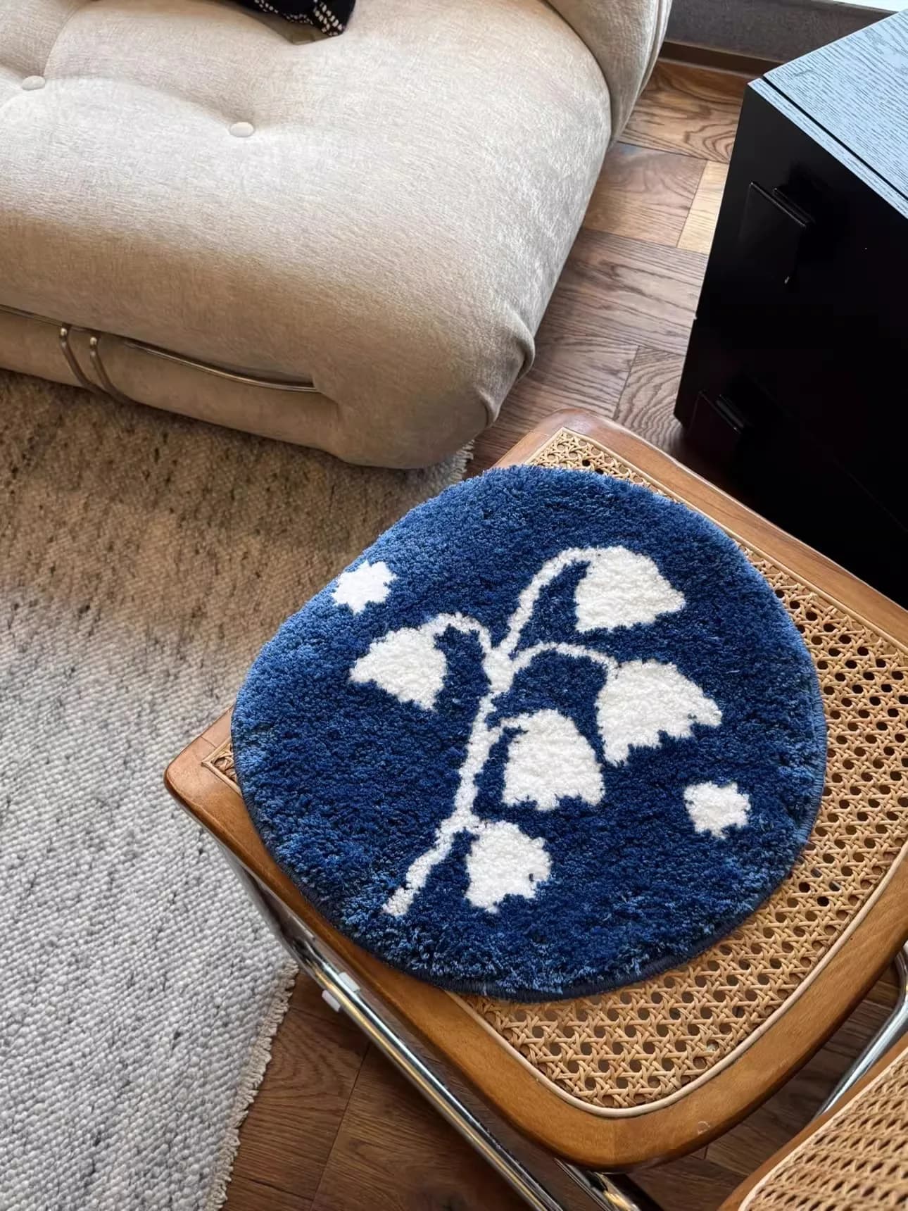 Thickened Flocking Chair Pad Sofa Pad Anti-slip Plush Home Use Office Chair Car Cushion round Shape Breathable Soft Poly...