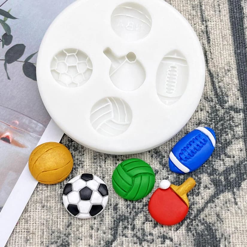 Stampo in Silicone per Zucchero a Tema Sportivo (Tennis da Tavolo, Calcio, Rugby, Basket, Pallavolo) - Stampo per Cupcake e Utensili per Decorazione Torte in Fondente