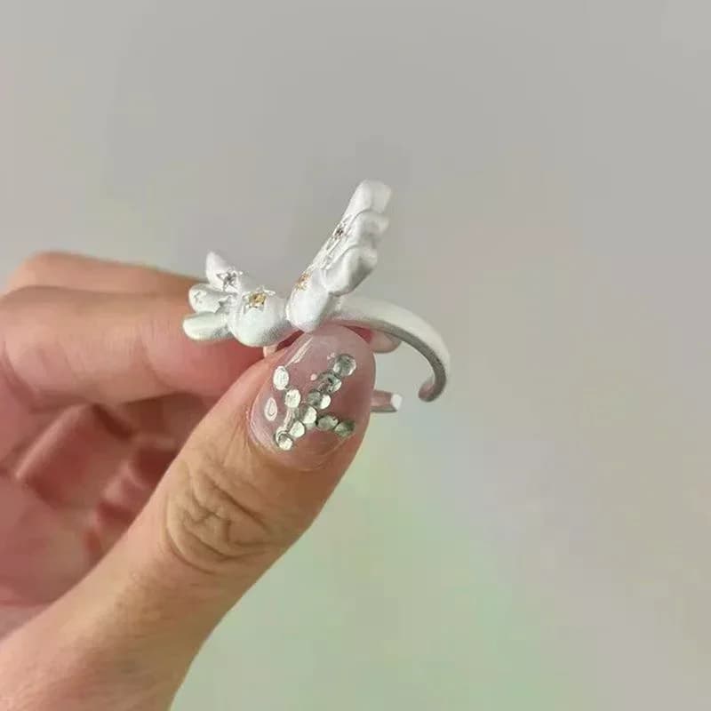 Anelli aperti con ali d'angelo dolci e fresche per le donne Gioielli con anelli a forma di stella alla moda
