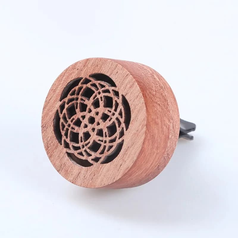 1pc Solid Wood Car Air Vent Aroma Diffuser Engraved Wooden Fragrance Clip Diffused Wood Essential Oil Container Home Ornament