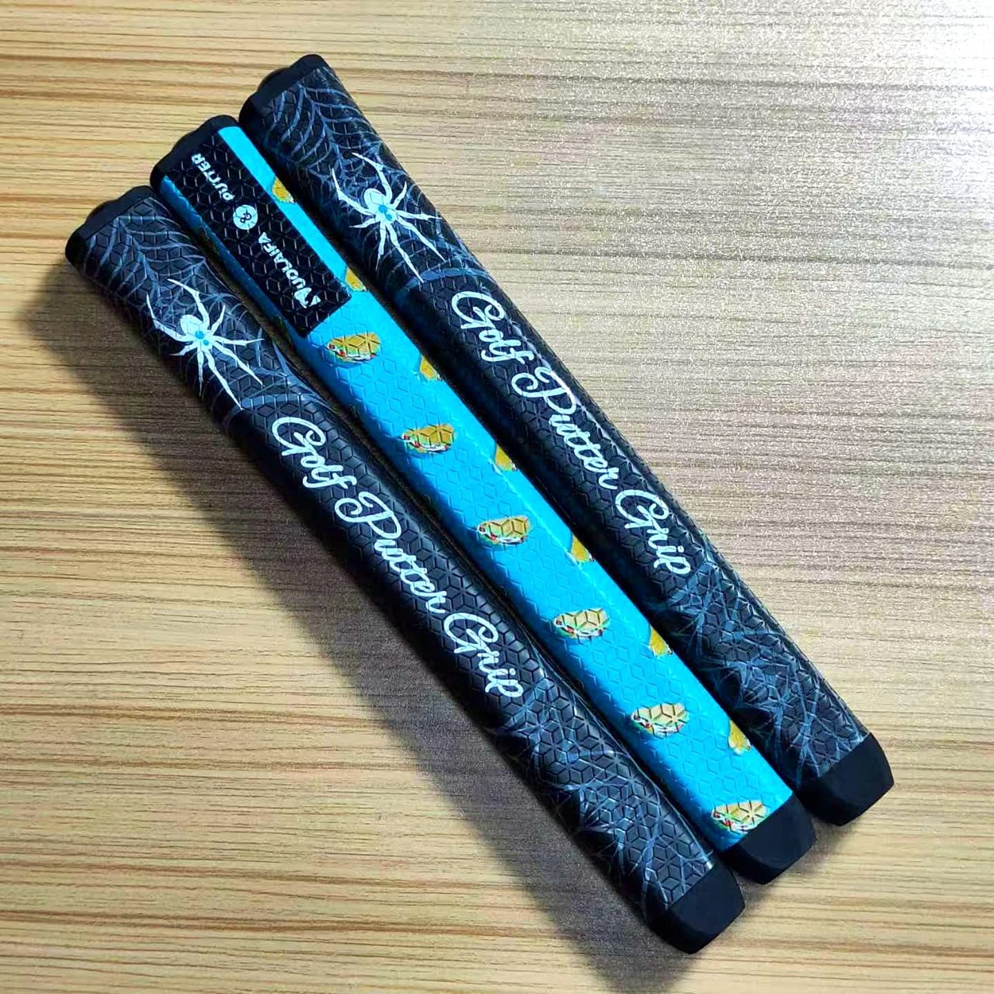 Nuova impugnatura per putter da golf, materiale PU di alta qualità, antiscivolo, ammortizzante, con design in stock, adatta per putter generale