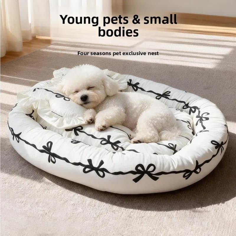 Specialized Pet Bed for Kittens, Suitable for All Seasons, a Cozy and Secure Nest for Kittens and Puppies, Small-Sized Pet Bed