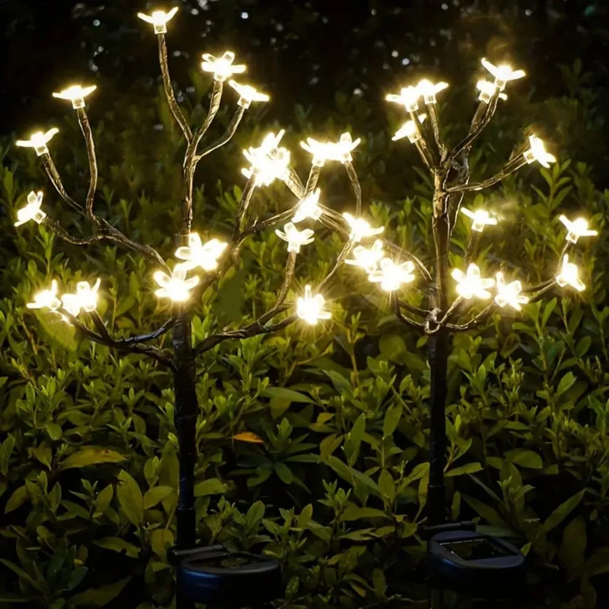 1/2PCS LED Cherry Blossom LED ad energia solare Ramo di un albero Luci esterne impermeabili 2 modalità di illuminazione Luci notturne per atmosfera fata