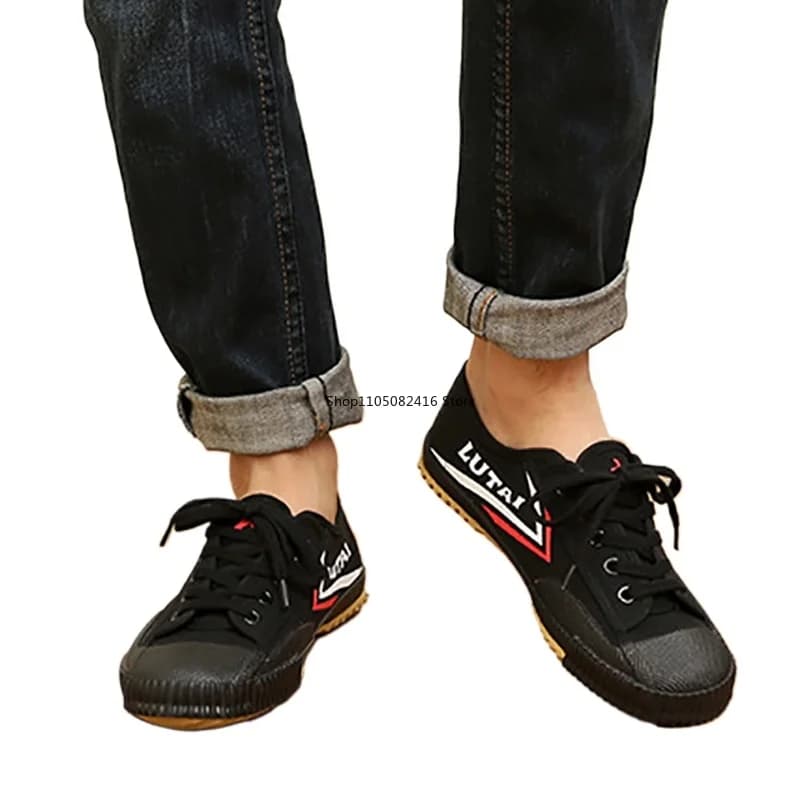 Kung Fu Karate Footwear Sports Training Sneakers Kung Fu Wushu Shoes Martial Arts Tai Chi Taekwondo Shoes