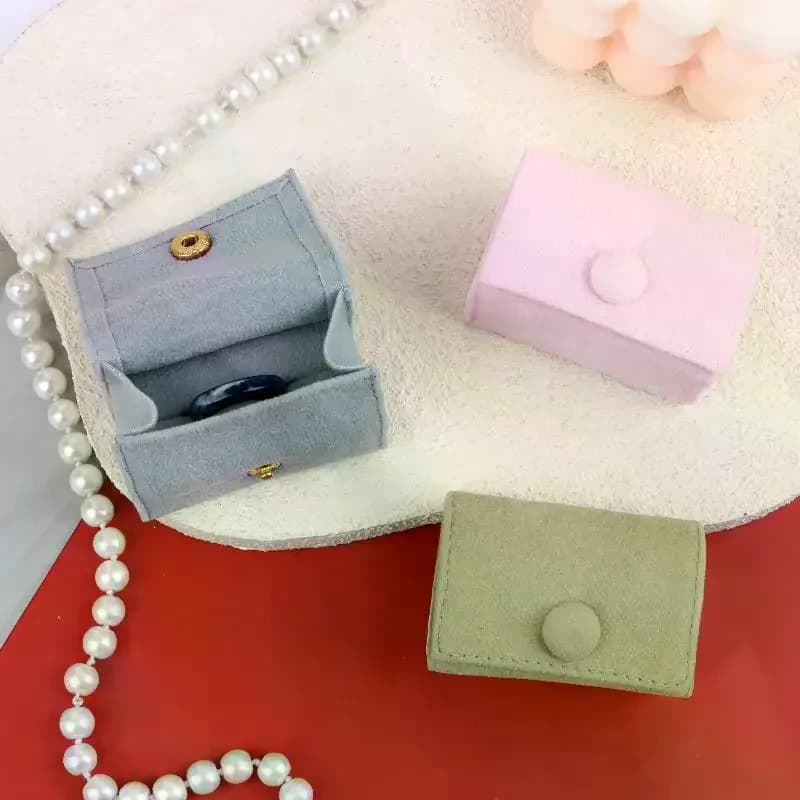 Soft Velvet Jewelry Pouch Mini Portable Ring Bag Jewelry Case With Snap Button For Earrings Wedding Party Travel Gift Packaging