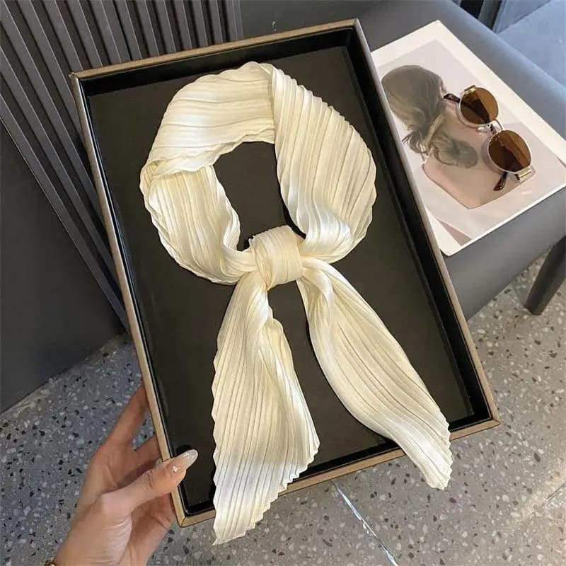 70*70 cm Sciarpa di seta con stampa pieghettata da donna Sciarpe primavera estate in raso Fazzoletto da collo quadrato Foulard solido Foulard decorativo