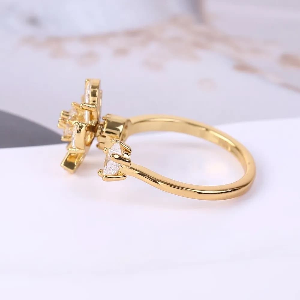Anello di Moda con Zirconi a Forma di Fiore, Anello Regolabile e Girevole con Strass a Stella, Anello di Lusso con Cristalli a Forma di Fiore per Ragazze